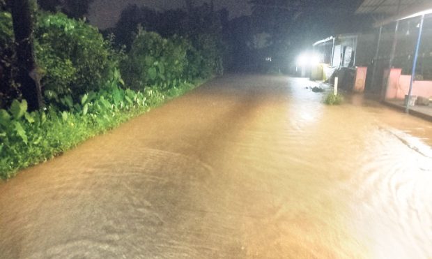 Heavy Rain ಕುಂದಾಪುರ: ಹೆದ್ದಾರಿಯಲ್ಲೇ ಸಾಗಿದ ಮಳೆನೀರು