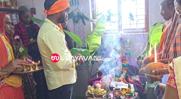 Shiggaon: ಗೃಹಲಕ್ಷ್ಮೀ ಹಣದಲ್ಲಿ ಸೊಸೆಗೆ ಫ್ಯಾನ್ಸಿ ಸ್ಟೋರ್ ಮಾಡಿಕೊಟ್ಟ ಅತ್ತೆ