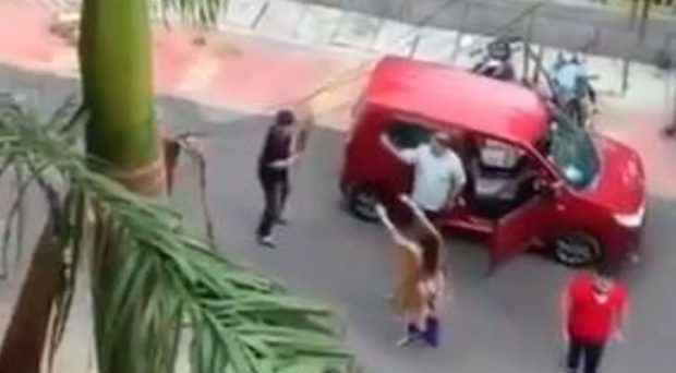 Noida; Argument between two families over car parking; Arrest of 6 people