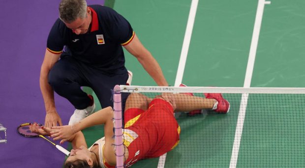 Paris 2024; Former medalist Carolina Marin withdrew from the semi-finals due to injury