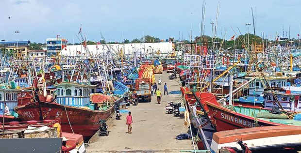 Malpe ಮತ್ತೆ ಗರಿಗೆದರಲಿದೆ ಮೀನುಗಾರಿಕೆ; ಕಡಲಿಗಿಳಿದಿವೆ ಶೇ. 50 ಆಳಸಮುದ್ರ ಬೋಟುಗಳು