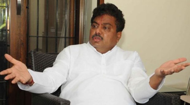 Vijayapura; Let Yatnal march to investigate the Vijayendra scam: MB Patil sarcasm