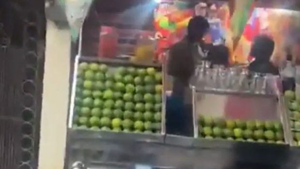 Juice Vendor Arrested For Mixing Urine In Drinks