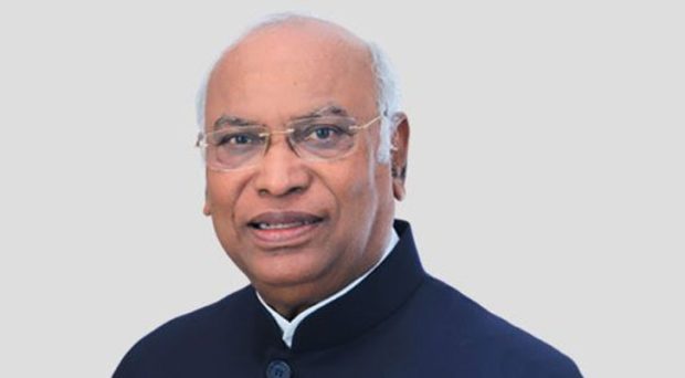 Nobody should retire from politics: Kharge