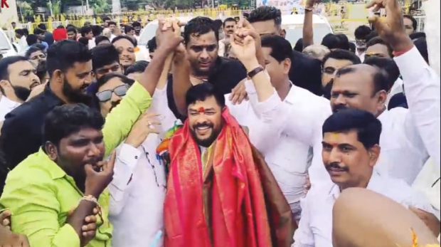 Bellary; B Nagendra dance at Valmiki Jayanti event