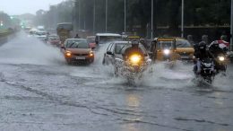 Heavy Rain: ತಮಿಳುನಾಡಿನ ತಿರುವಳ್ಳೂರಲ್ಲಿ ಒಂದೇ ದಿನ 30 ಸೆಂ.ಮೀ.ಮಳೆ!