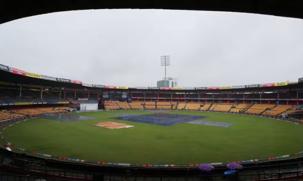 Chinnaswamy Stadium: ಚಿನ್ನಸ್ವಾಮಿ ಸ್ಟಾಂಡ್‌ಗಳಿಗೆ ದಿಗ್ಗಜರ ಹೆಸರು