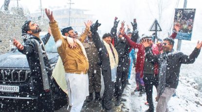 Snowfall: ಹಿಮಾಚಲದಲ್ಲಿ ಭಾರೀ ಹಿಮಪಾತ: 4 ಸಾವು, 226 ರಸ್ತೆಗಳು ಬಂದ್‌!